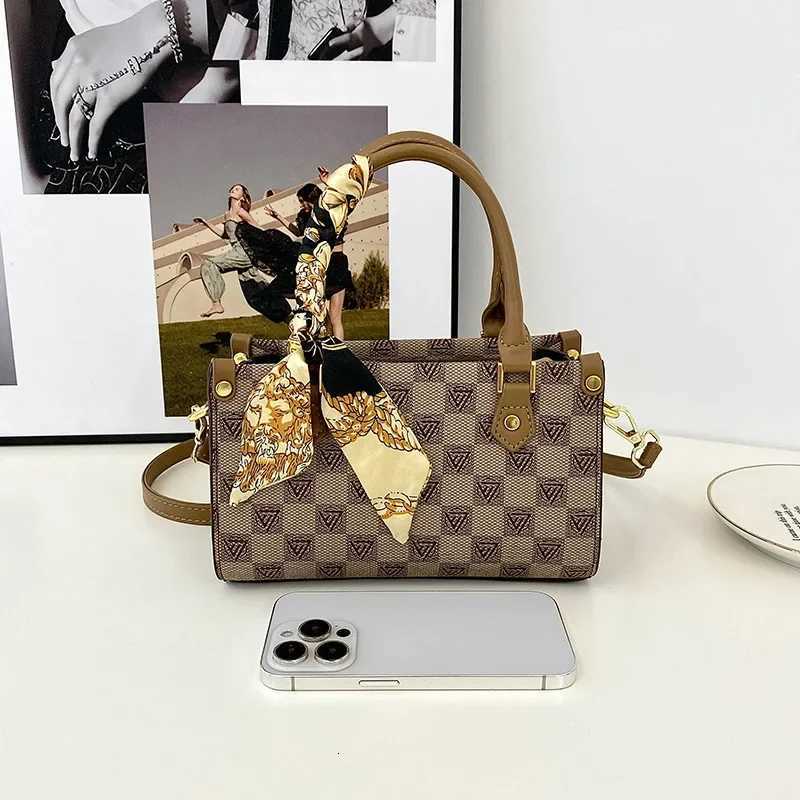 2025 New Womens Premium Handbags - Fashion Silk Scarf Printed Shoulder/Crossbody Portable HandbagsW251106