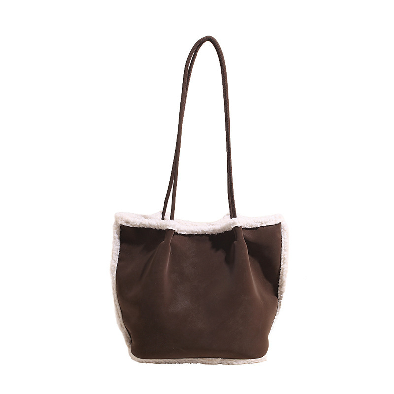 Designer Women S Bag Niche Commuter Crossbody Fashion Autumn Winter New Collection Splicing Lamb Wool Single Shoulder Armband Handheld Vegetable Baske