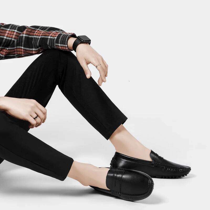 Casual Fashion Leather Penny Loafers Leisure Adult Office Moccasins Men Light Soft Driving Shoes Big Size 38-48