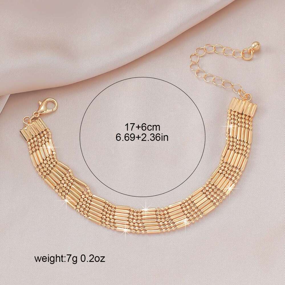 Hot selg fashionable commuting versatile simple multi-layer gold INS style high-end feeg light personalized bracelet