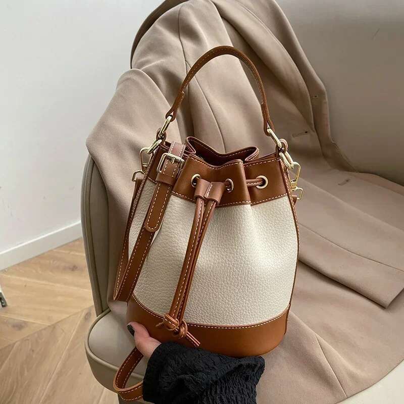 PU String Niche Design Crossbody Popular Fashionable Women's On Sale 2025 New Versatile Commuting Bucket Bags