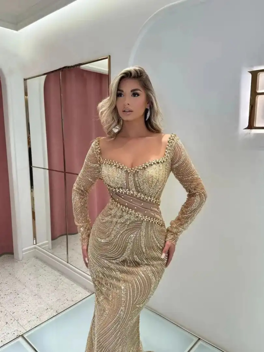 Bling Mermaid Evening Dress Sequins Beaded Crystal Square Neck Prom Gown Illusion Sweep Train Celebrity Dresses Customized