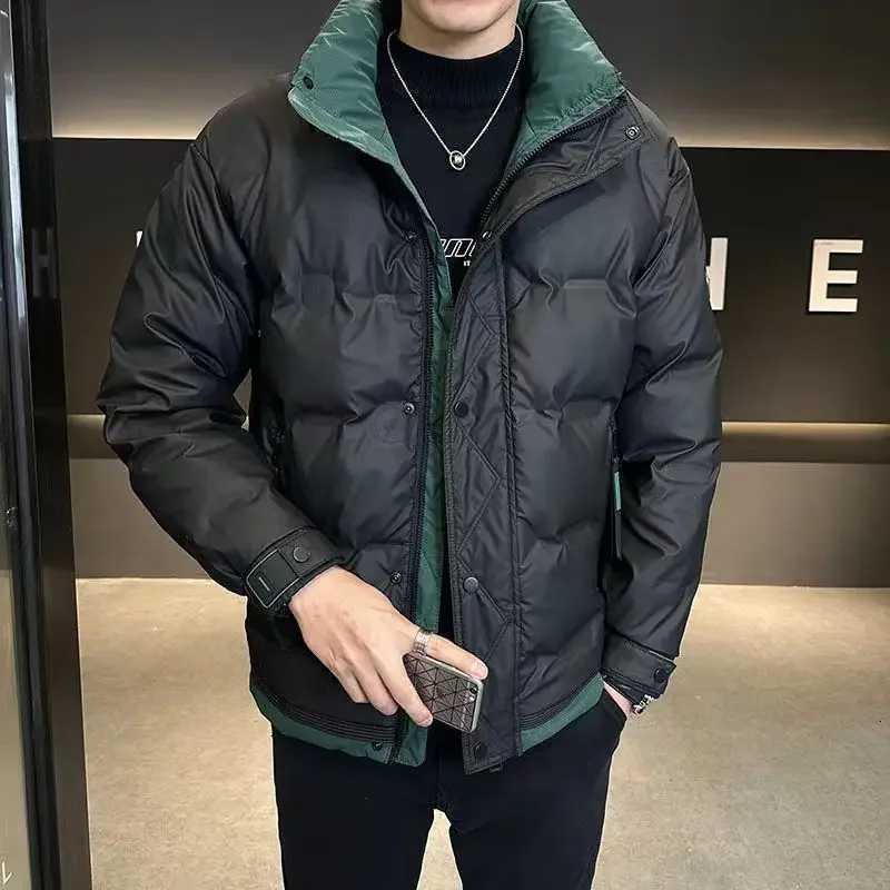 2025 mens winter new thickened white duck down jacket youth stand-up collar short down jacketT251107