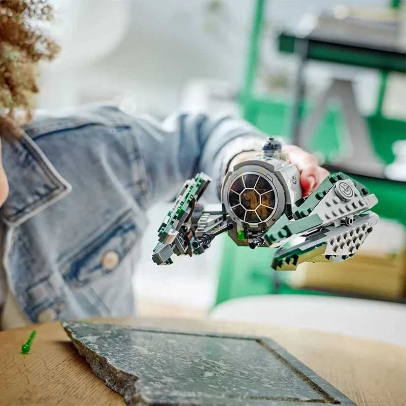 253pcs Galaxy FIT 75360 Yodas Space Jedied Starfighter Wars Building Blocks Model Bricks Toys Kid Adult Birthday Christmas Gifts Y251107