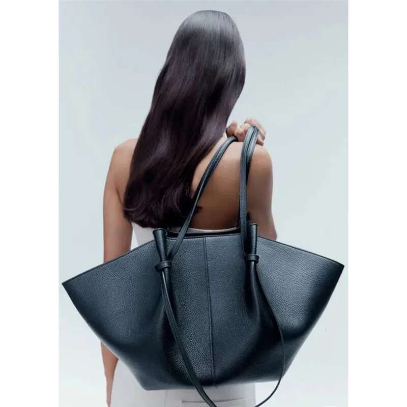 UWUW 2025 New Tote Bags For Women's Handbags Leather Large Capacity Shoulder Fashion Armpit Bag Female