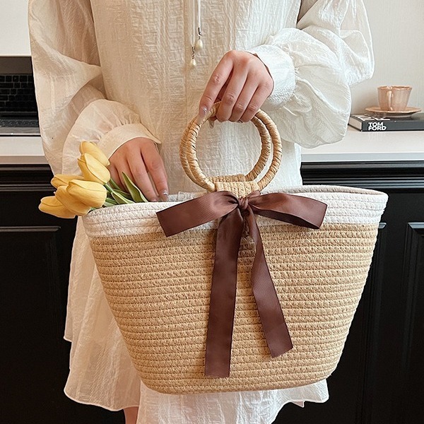Niche Instagram Handheld Tote Cotton Thread Core Rope Large Capacity Commuter Straw Woven Women S Bag Summer Edition