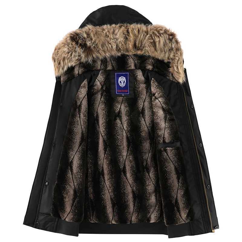 2025 New Winter New Padded Thickened Warm Coat Fashion Trend Outdoor Windproof Hooded Jacket Mens Casual Classic Cargo ParkasT251107