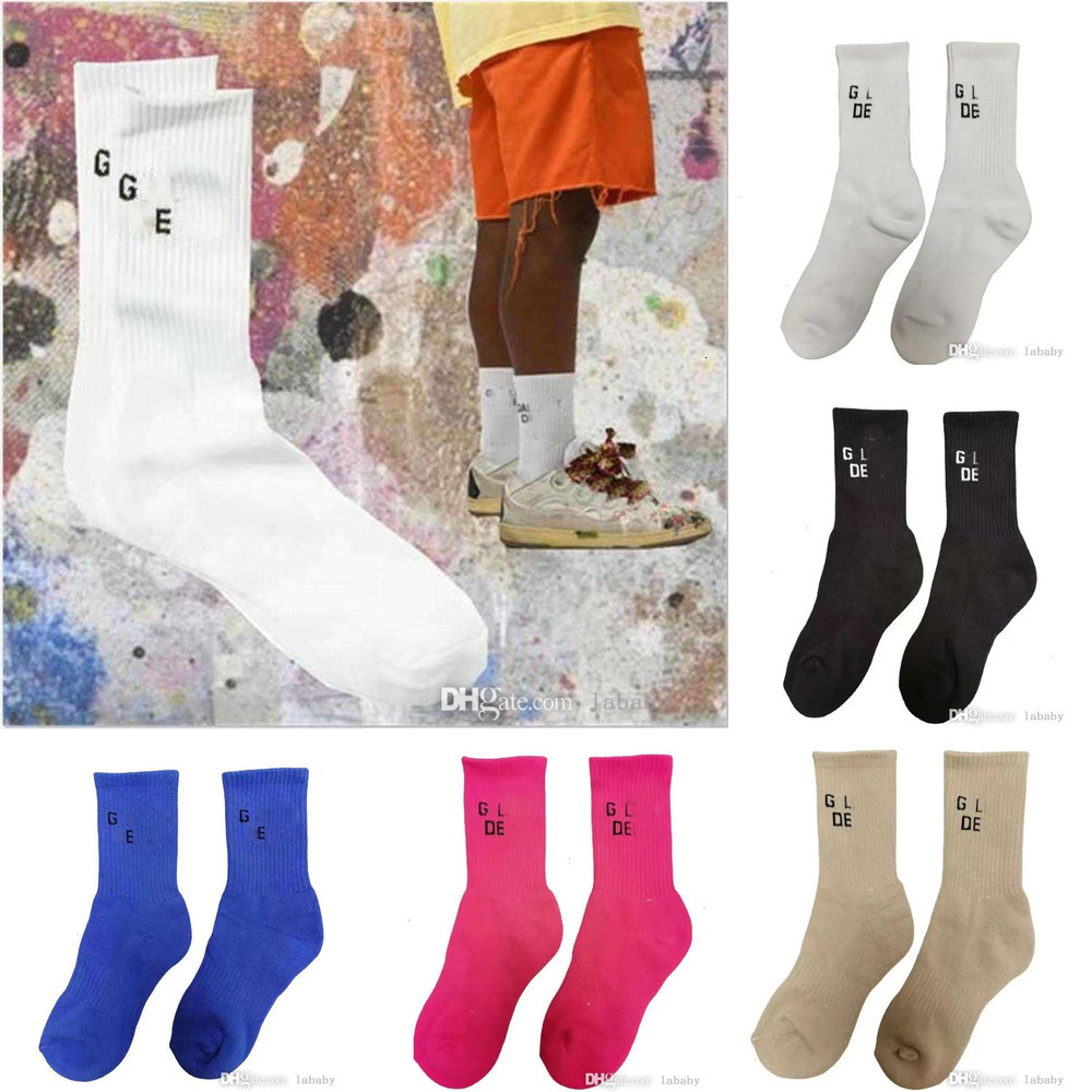 Mens Womens Designer Socks Cotton Basketball Soccer Sports Socks Matching Classic Letter Breathable Stockings Mixed