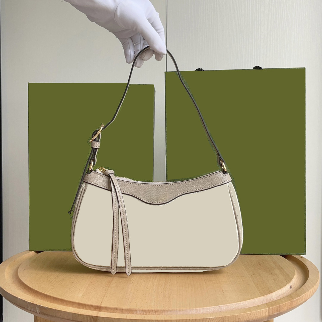 2025 Fashion Versatile Classic Interwoven Letter Element Shoulder Bag, Daily Retro Underarm Bag