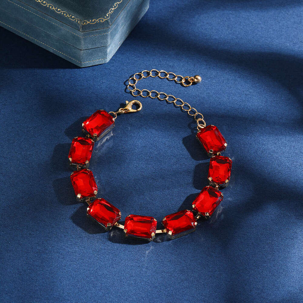 Korean version high-end feeg, compact exquisite large glass, movable lobster buckle chain, exaggerated style men's and women's bracelet