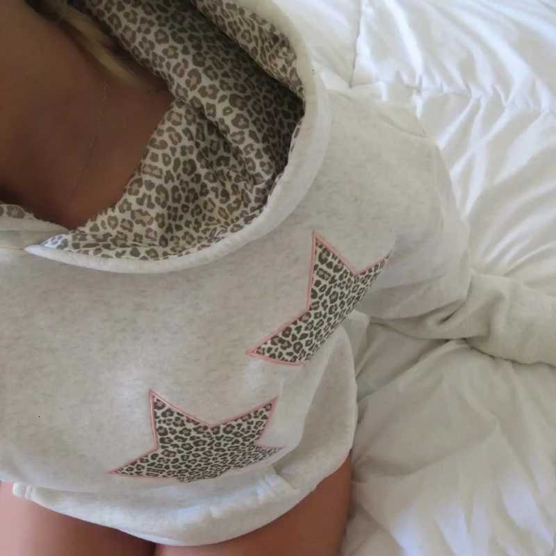 Unique Gray Leopard Print Contrasting Five Pointed Star Print Loose Hooded Pocket Hoodie Girls Autumn Winter Loose Pullover TopY251107