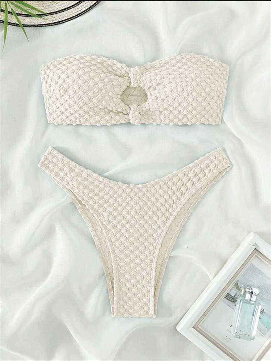 Dongdumaoyi Sexy White Bandeau Bikinis Sets Women Hollow Out Tie Bow Push Up Micro Swimsuit Brazilian Beach Bathing Suit Thong Swimwear