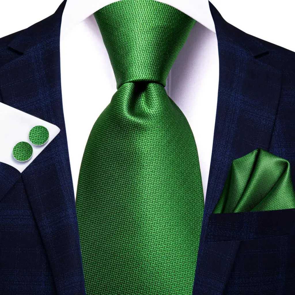 Hi-Tie Designer Green Solid Striped Paisley Silk Wedding Tie For Men Necktie Hanky Cufflink Fashion Business Party Dropsing X250407