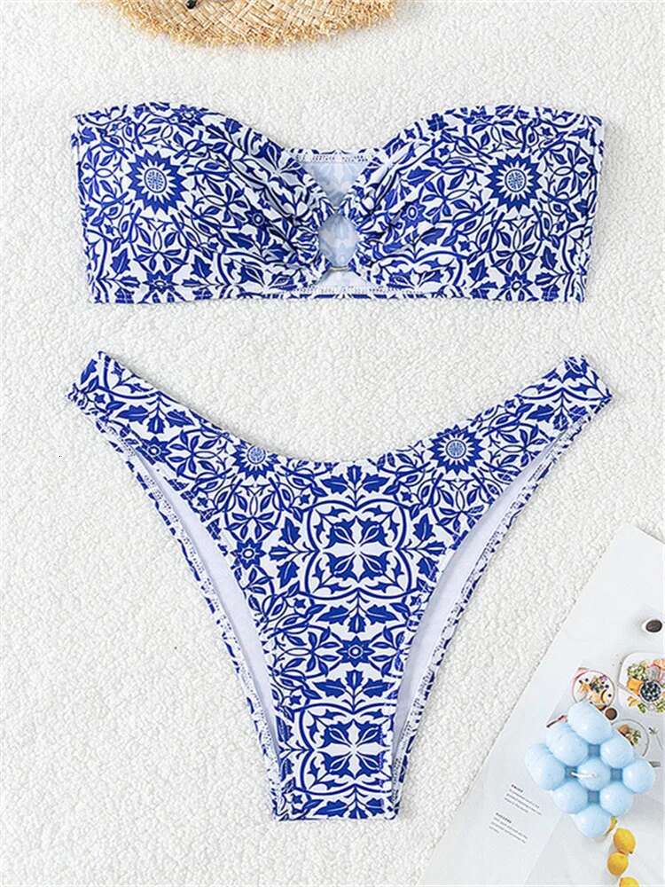 Dongdumaoyi Sexy Bandeau Bikini Women Blue Floral Print Metal Ring Linked Push Up Micro Swimwear Cut Out Bathing Suit Thong Swimsuit