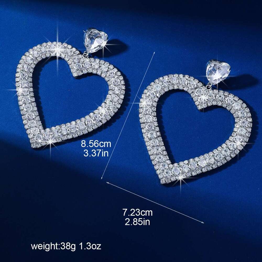 Exaggerated high-end feeg, big three drainage dia, welded claw chain, personality exaggerated peach heart water dia earrings