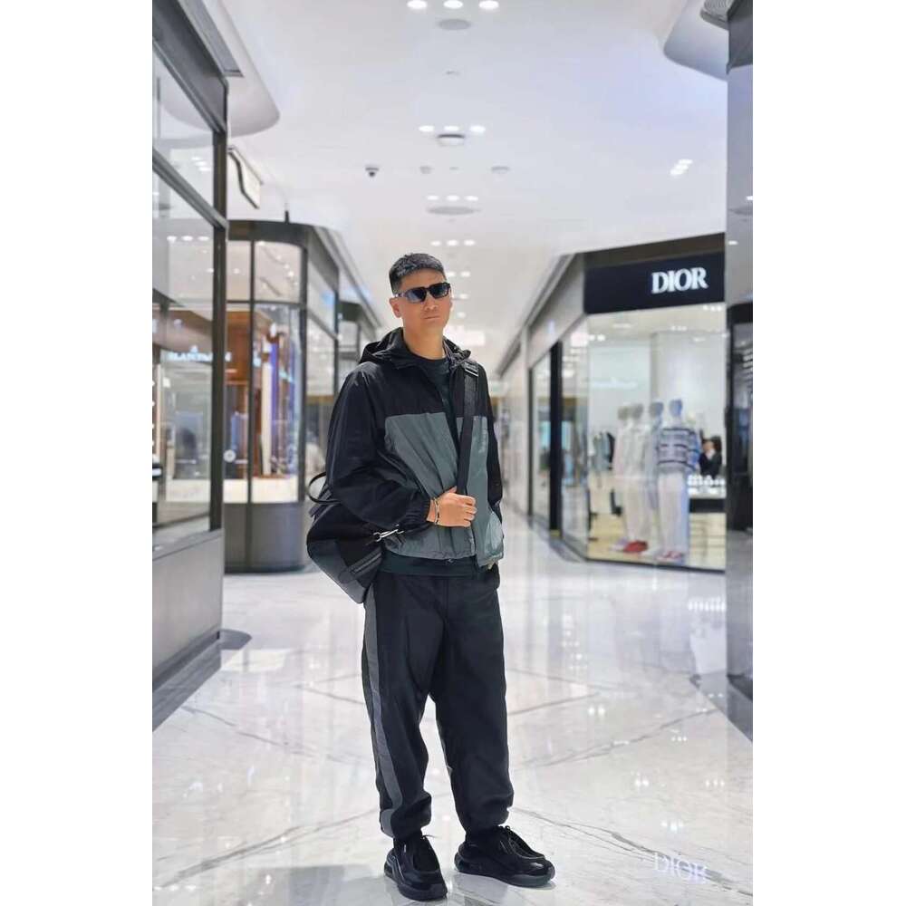 Early autumn new spliced contrasting zipper jacket casual pants set for both men and women
