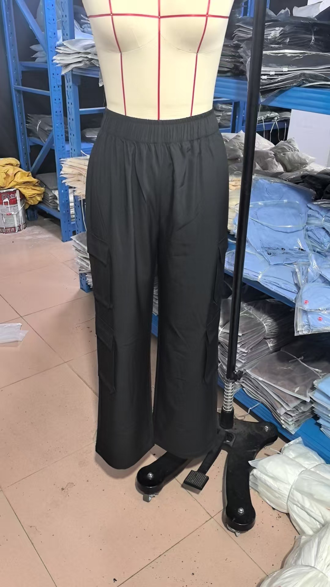 Womens Fashion Trend Multi-Pocket Solid Color Cargo Pants Single Pants 4 Colors Available 240911