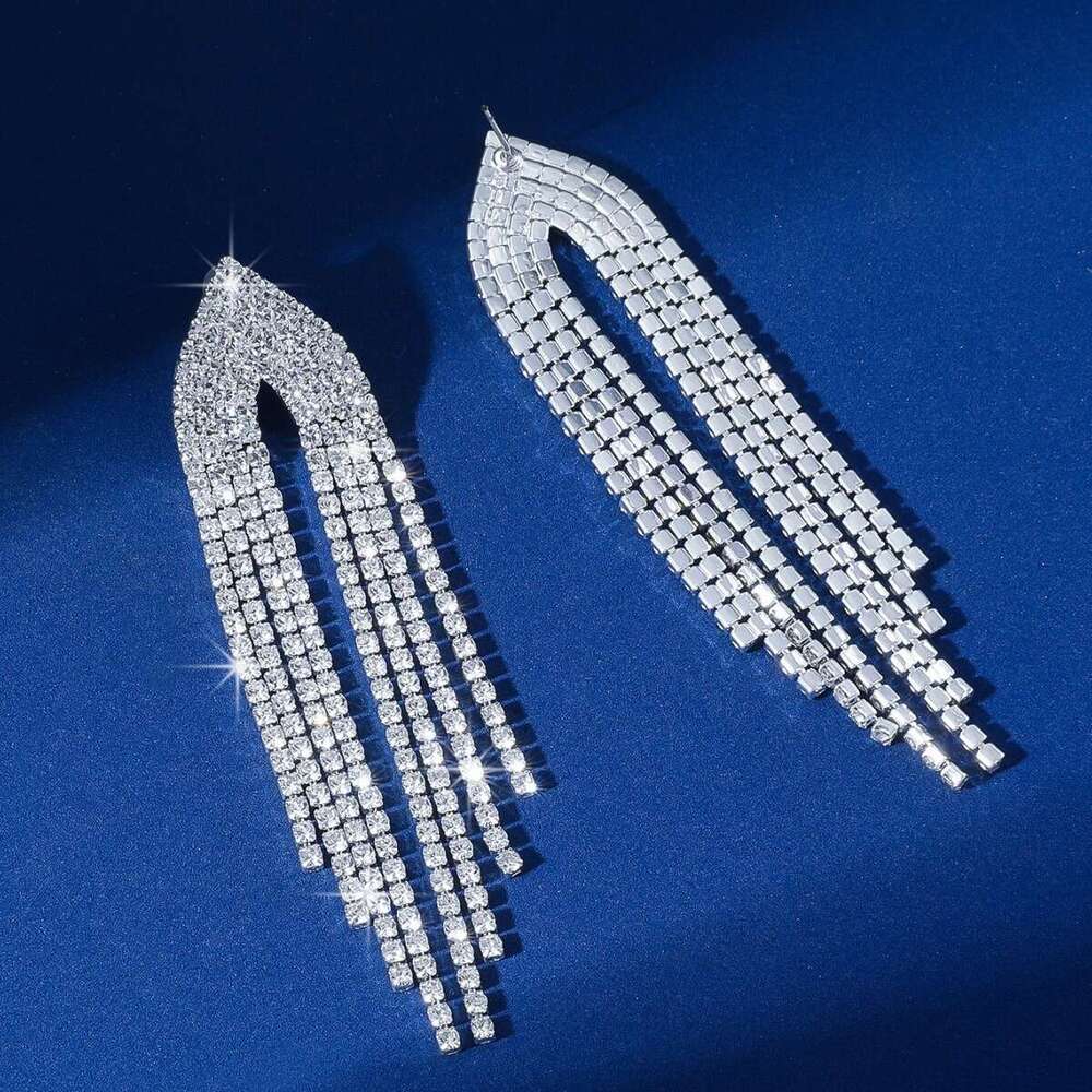 New high-end, stylish and versatile tassel sier white dia for banquets, weddings, brides, earrings, earrings