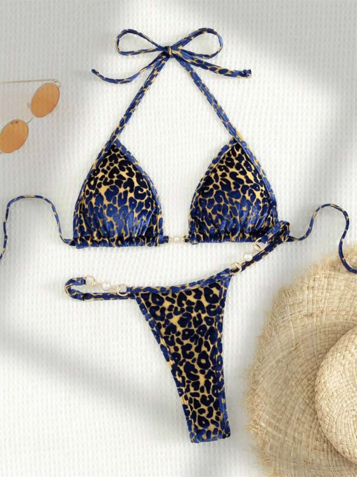 Dongdumaoyi Sexy Green Leopard Print Bikini Set Women Halter Push Up Bra Pearl Triangle Swimsuit Brazilian Bathing Suit Thong Swimwear