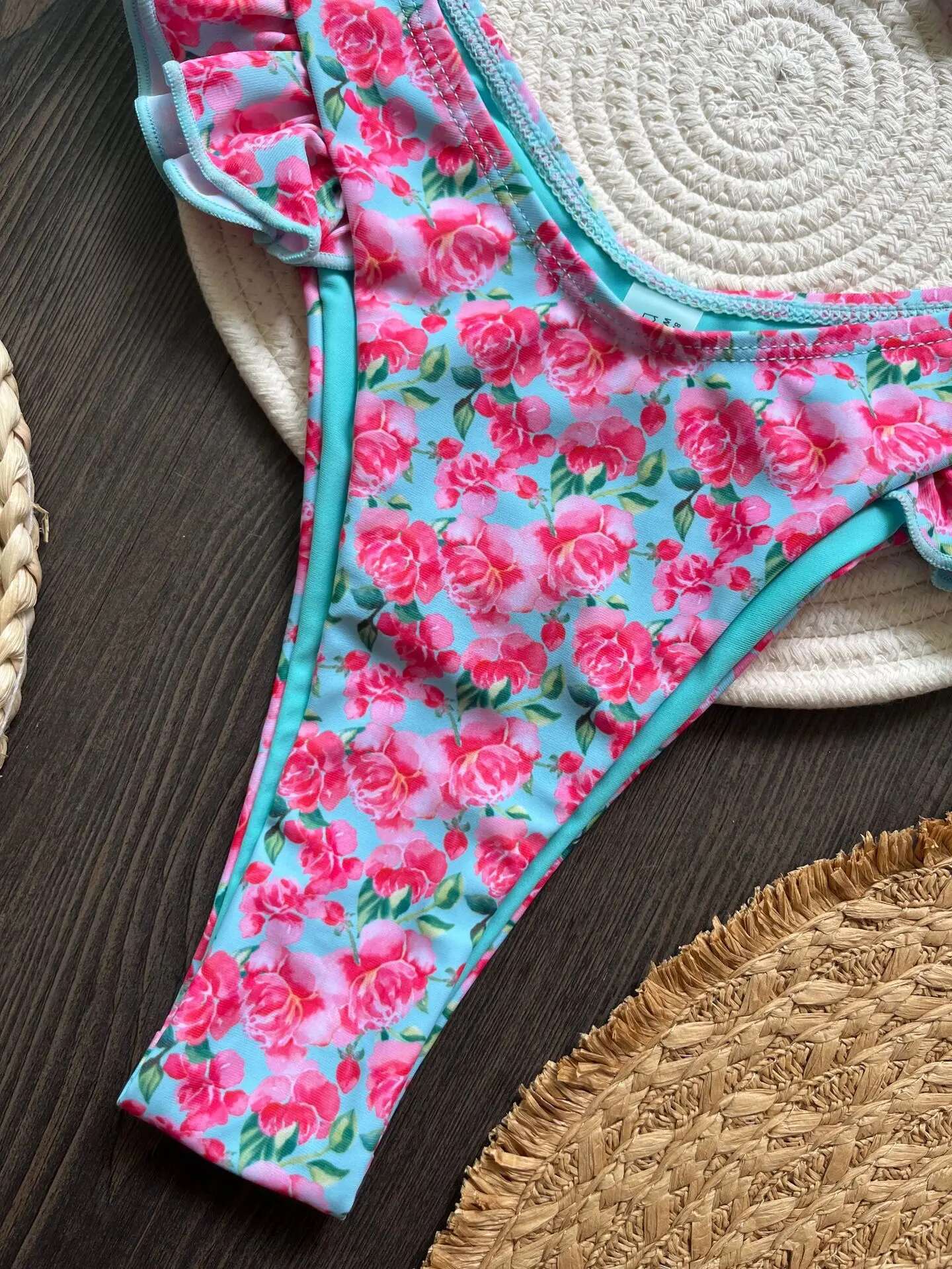 Dongdumaoyi Sexy Pleate Ruffles Bikini Set Women Brazilian Bandeau Pink Floral Print Thong Swimsuit Beach Bathing Suit Micro Swimwear