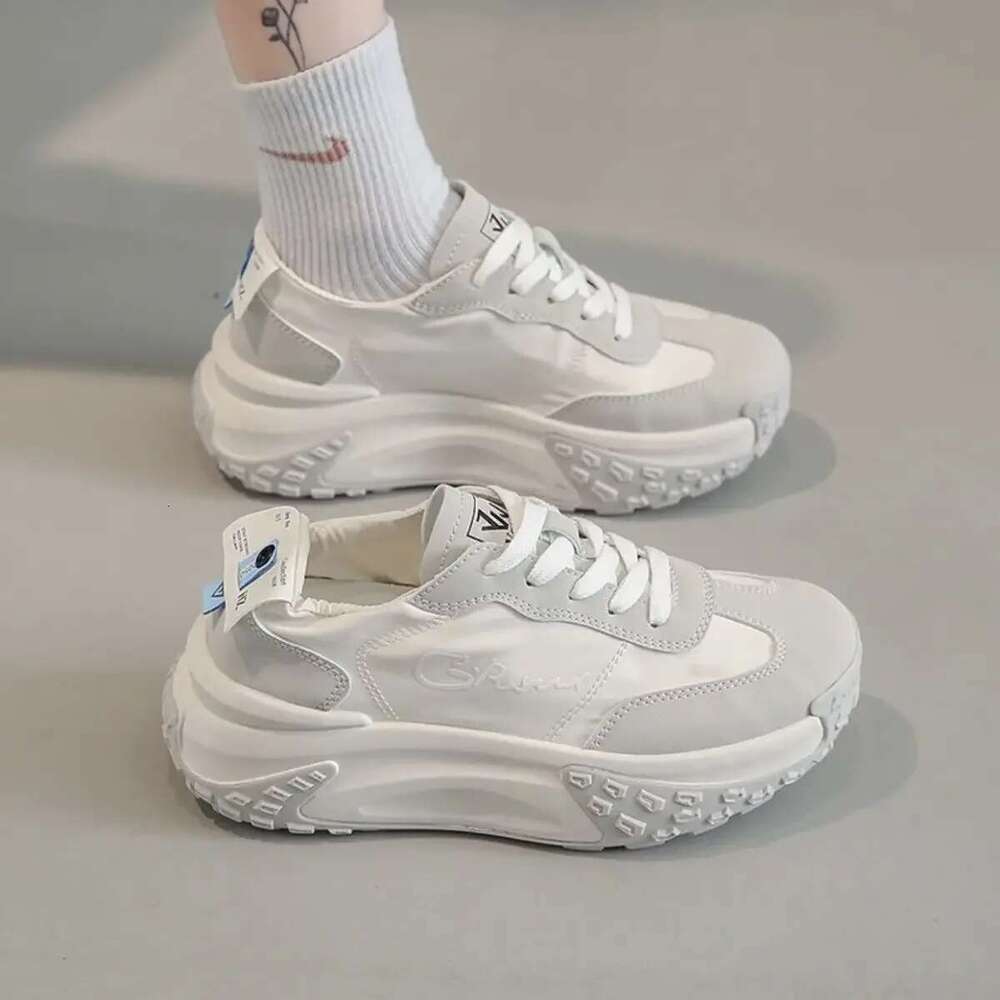 Sneakers Running Woman Footwear Athletic Sports Fashion 2025 Walking Dad Shoes for Women H Designer Casual 39 Cheap New A