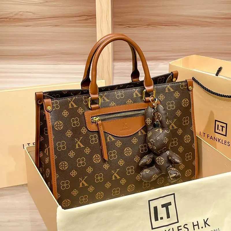 Classic Designer Ladies Handbag Luxury Leather Crossbody Messenger Elegant Shoulder Tote Bag For WomenW251106