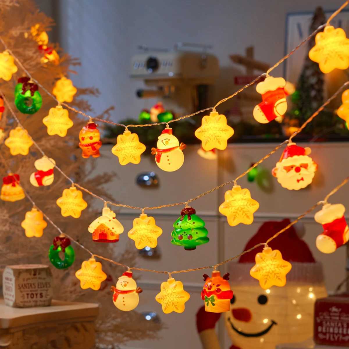 20LED Xmas String LightsBattery Operated-Cute Santa/Bear/Stocking Designs Indoor Decor for Christmas Party Perfect Holiday Gift W251107