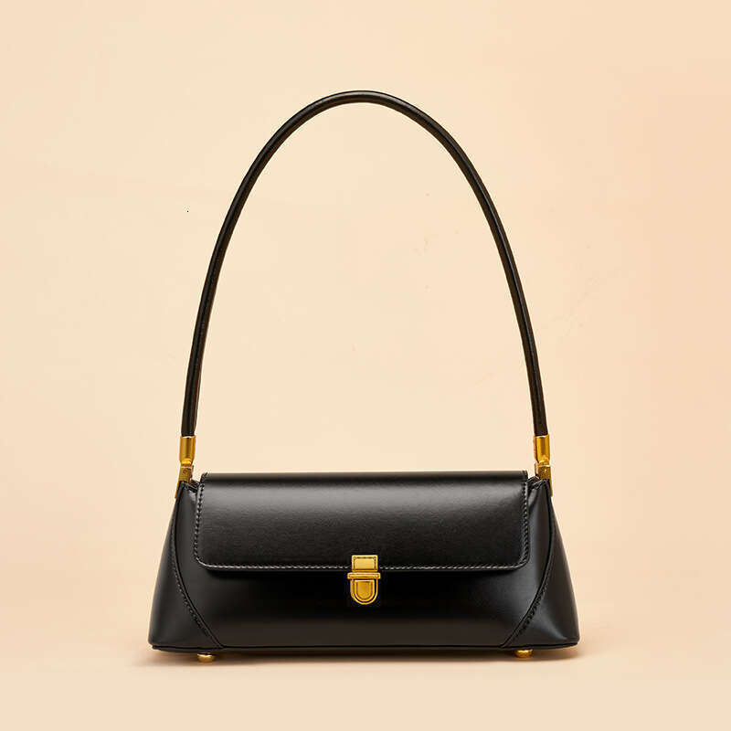 Niche Stick Internet Celebrity Underarm Summer French Shoulder Bag for Women 2025 New Casual Fashion Trendy Clothing