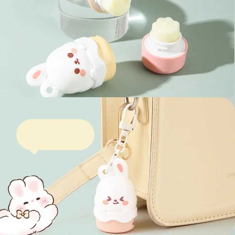 Fruit childrens lipstick moisturizing nutrition anti dry crack lipstick lovely cartoon rabbit childrens autumn and winter lip care W250407