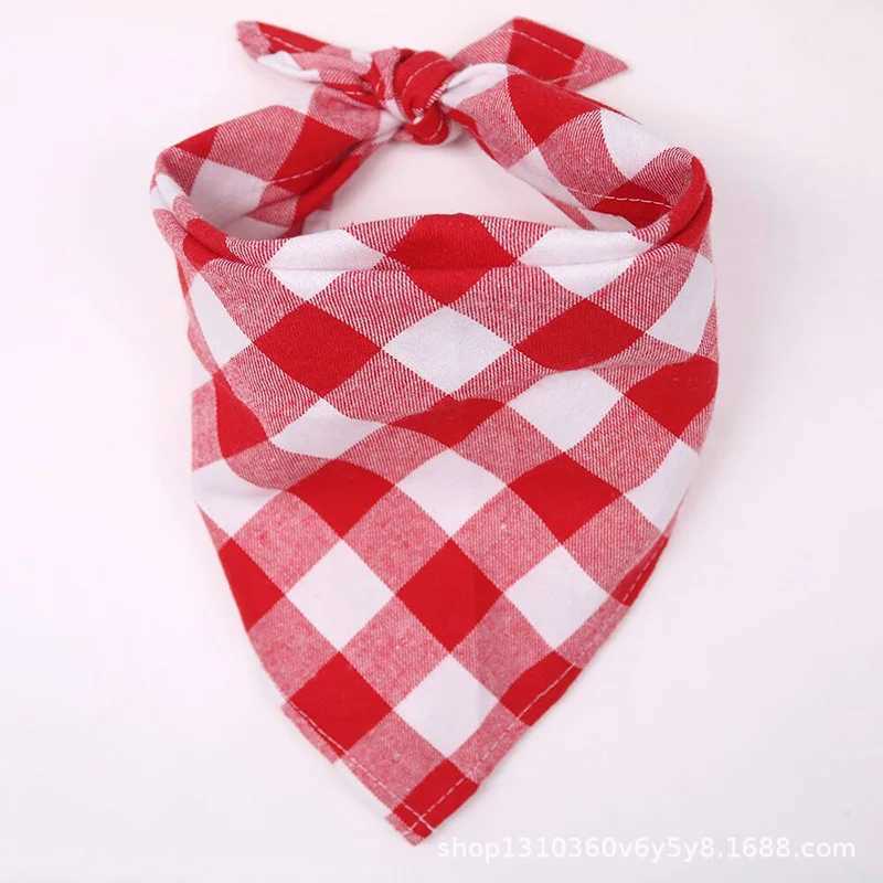 Classic red and black checkered pet dog bandage Kerchief pet dog accessories pet collar scarf Saliva dog towel M250406