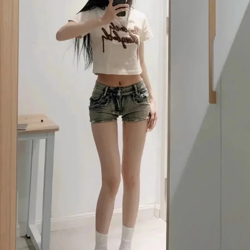 Sexy Straight-Leg Denim Shorts Womens 2025 Summer Low Waist Vintage Blue Jeans Naked Feeling Bubble Butt Pants 250407