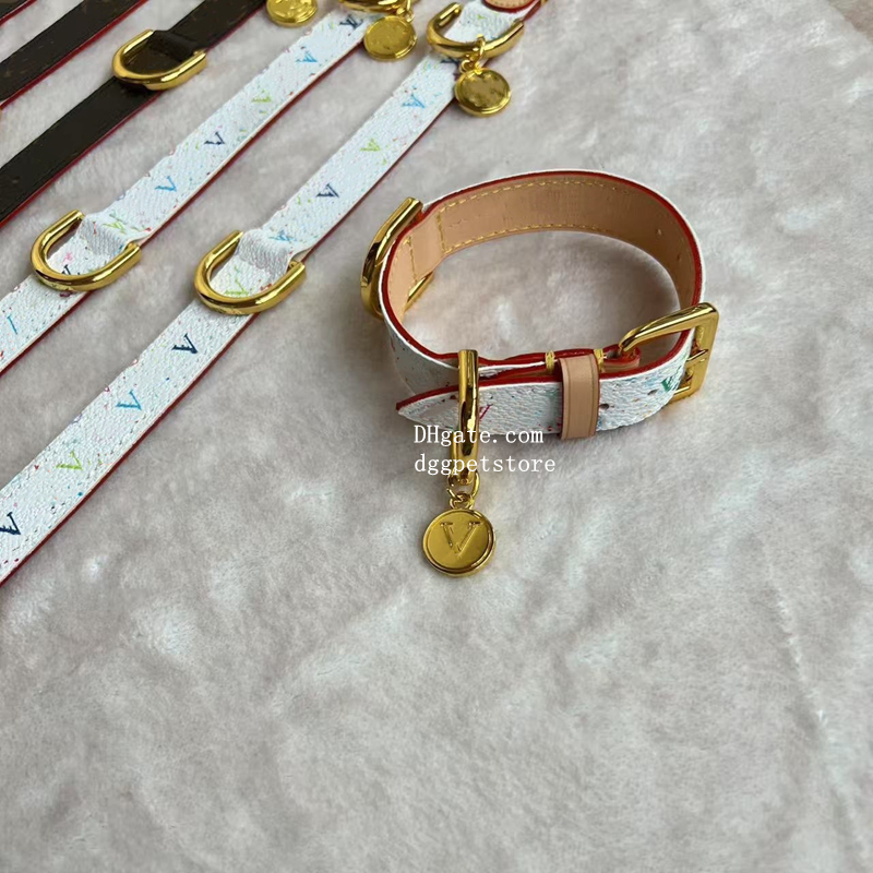 Premium Leather Dog Collar Leash Set with Metal ID Tag Colorful Letter Designer Collars for Small Medium Dogs Luxury Pet Accessories Limited Edition White M B265