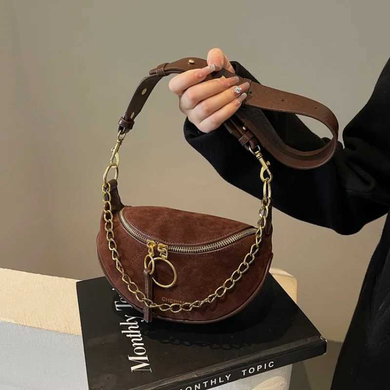 Luxury Designer Tote Bag In Premium Leather Structured Shape Dual Handles VersatileW251106