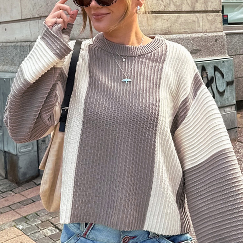 Valentine's Day Outfit for Women: Color-block Top, Casual Street Style, Romantic Fall-Winter Fashion Bestseller---KTL032