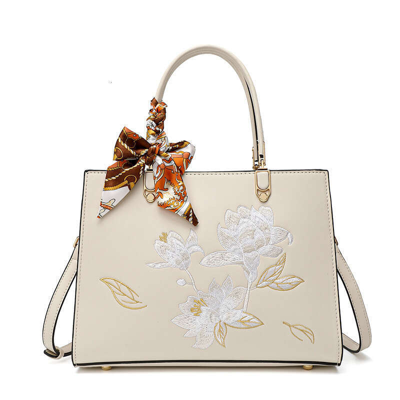 Designer Bag Embroidered New Mom Red Wedding Gift For Elderly And Mother In Law Handbag Crossbody Women S Dropshipping