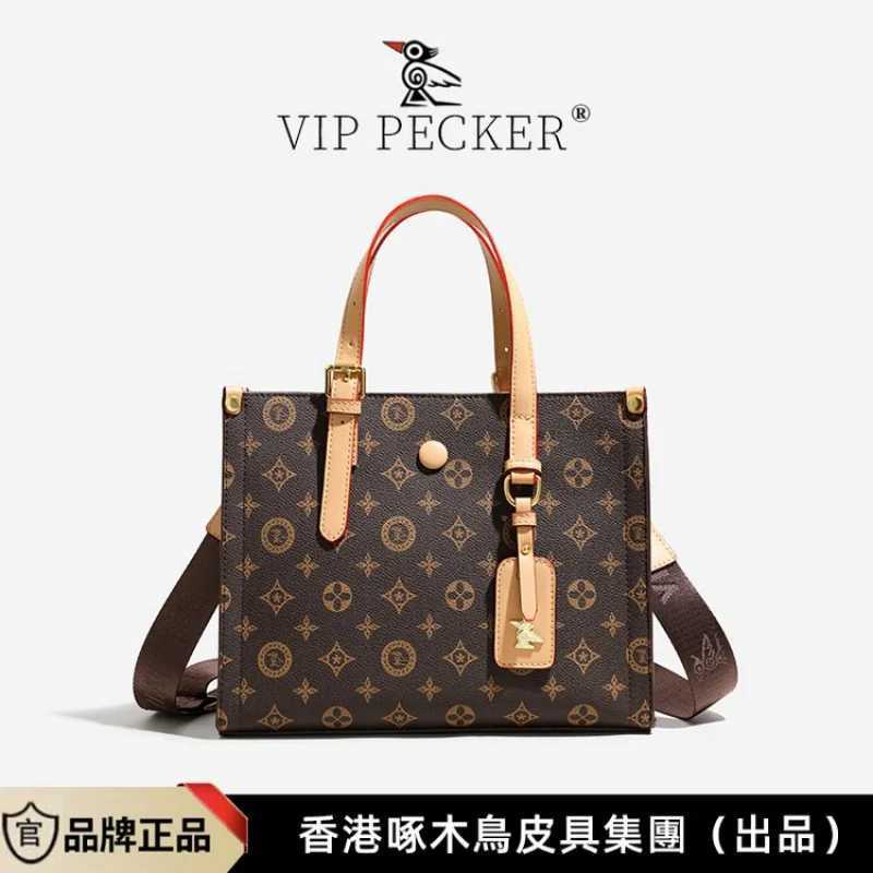 Luxury Designer Leather Crossbody Bag For Women Elegant Shoulder Handbag With Detachable Chain Classic Tote Messenger BagW251106