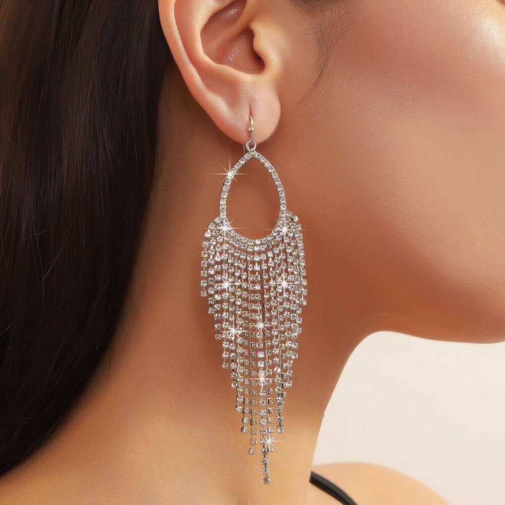 New Korean Super Flash High Grade Dia Claw Chain hot with Atmospheric Water Drop Style Exaggerated Bridal tassel Earrings