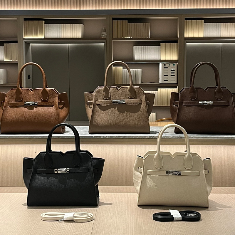 2025S Designer Women S Bag Solid Color Travel Commuting Handbag Large Capacity Bag Women S New High End Crossbody Kelly Bag