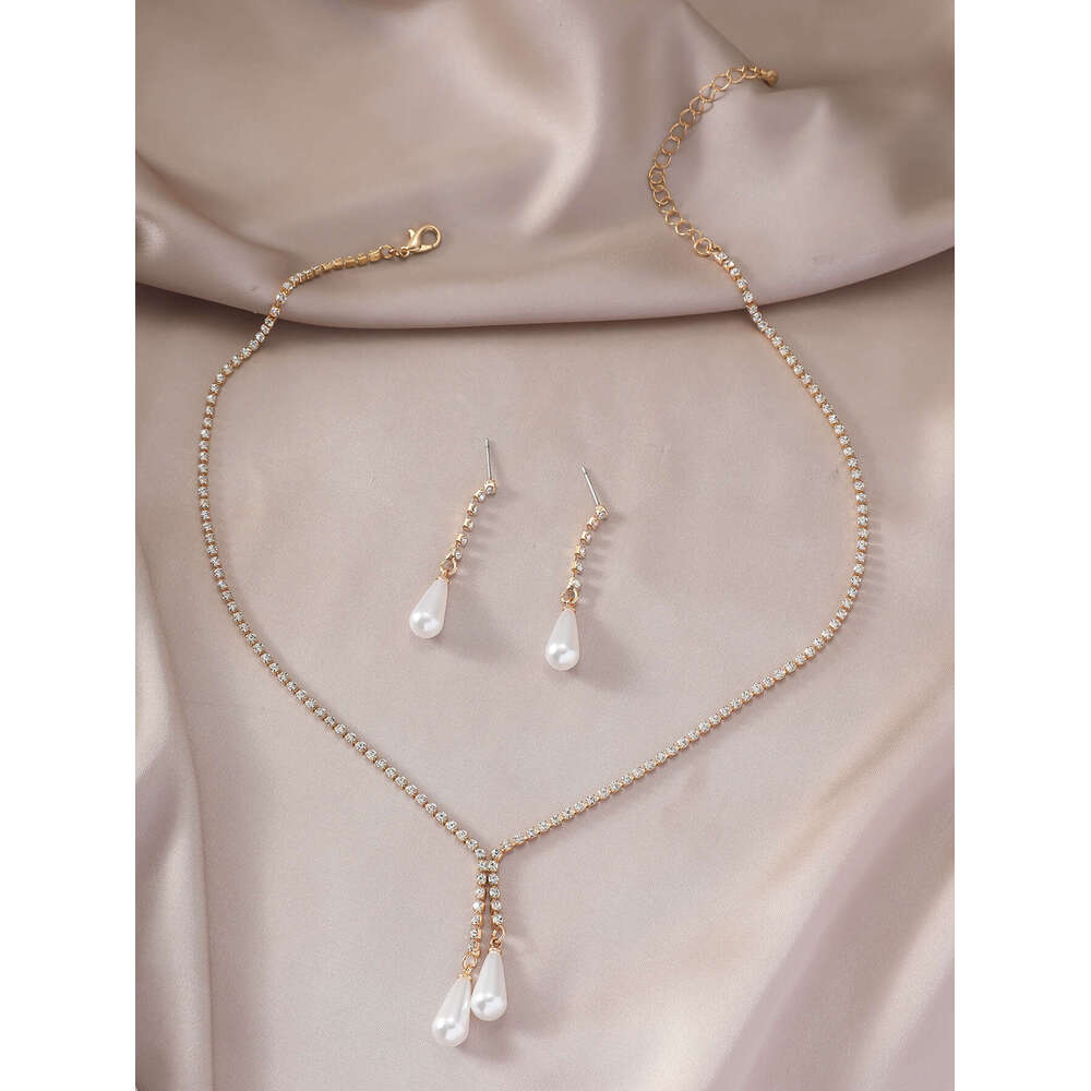Antique new Chinese style water droplet sparkg pearl set, fashionable ladies tassel rhie earring necklace two-piece set