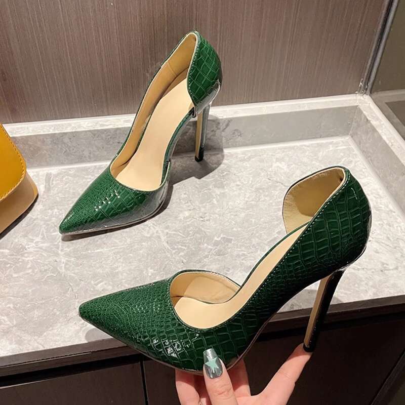Liyke Green Snake Print Leather Women High Heels Pumps Party Nachtclub Stripper Shoe Sexy Sgback Shallow Pointed Toe Stiletto
