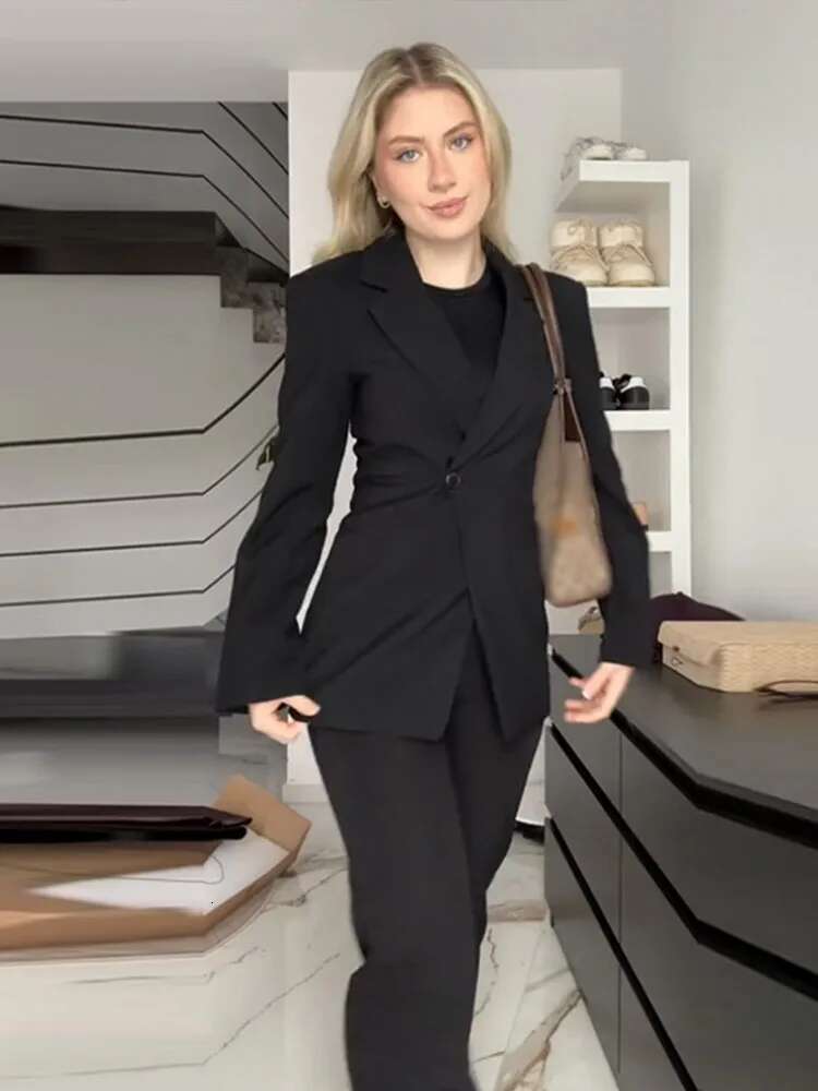 Elegant Slim Solid Women's Blazers Lapel One Button Shoulder Pads Long Sleeve Jacket 2025 Spring Office Lady Commute Outwear