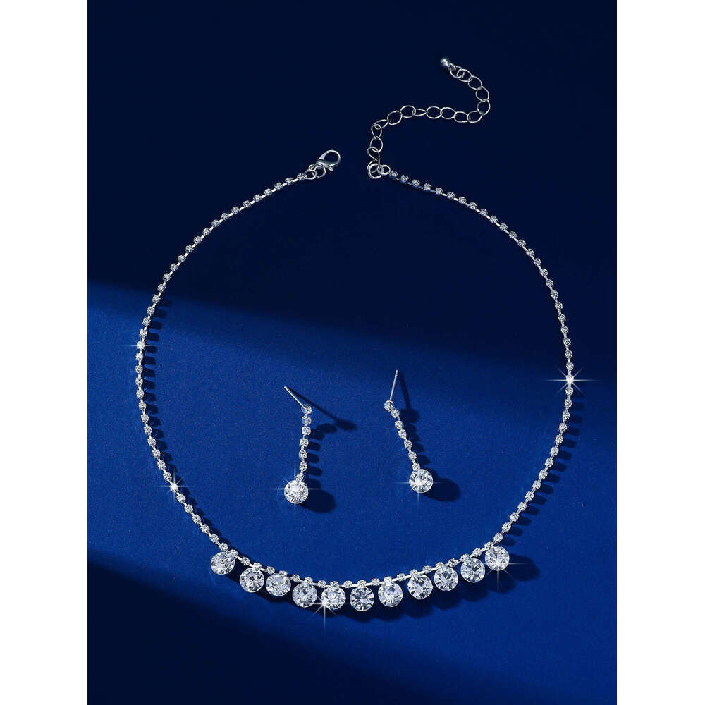 Hot selg bride dinner versatile rhie necklace earrings two-piece set, light lady and socialite dress accessories