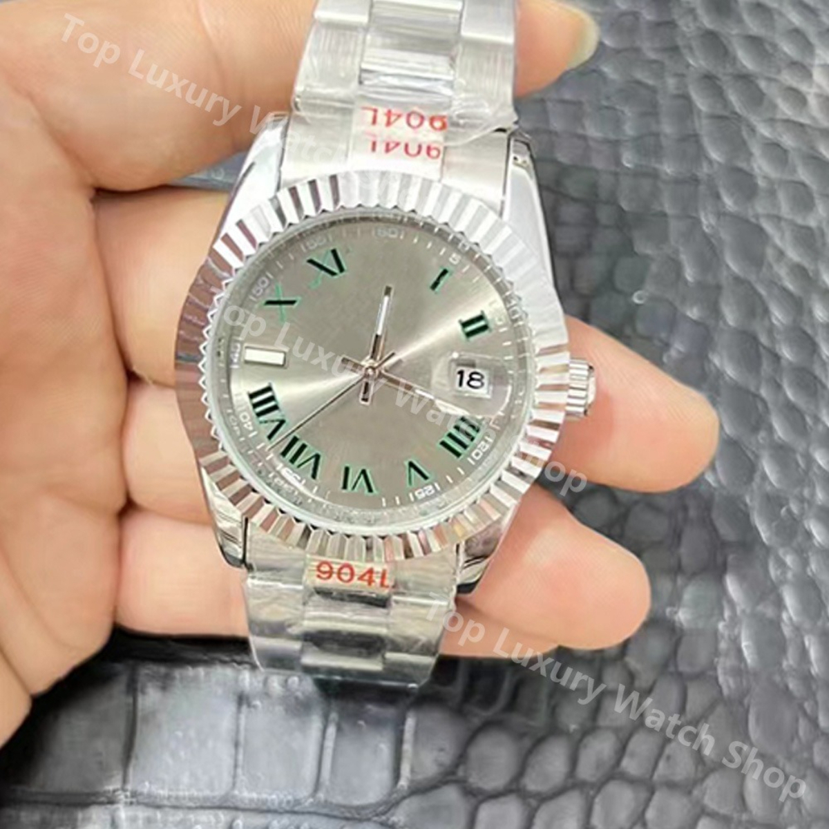 Crazy Hot Sale Luxury 36MM Men Watches Quartz Wristwatch Designer High Quality Quartz Sweep Seconds Wristwatch Automatic Date Daily Water Resistant Male Clock