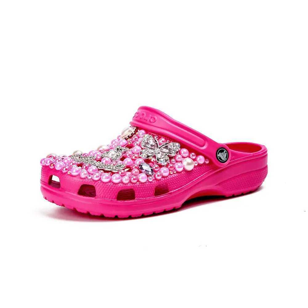36-46 SIize New Sandals Rose Red Pearl Water Diamond Flower Summer Womens Slippers Family Fashion Beach Womens Hole Shoes M250407