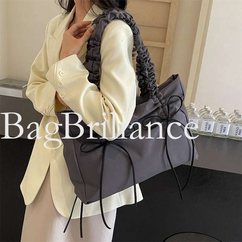 Hot Selg Fashion Nylon Pleated Crossbody 2025 New Casual Trend Versatile Large Capacity Tote Women's Shoulder Bag