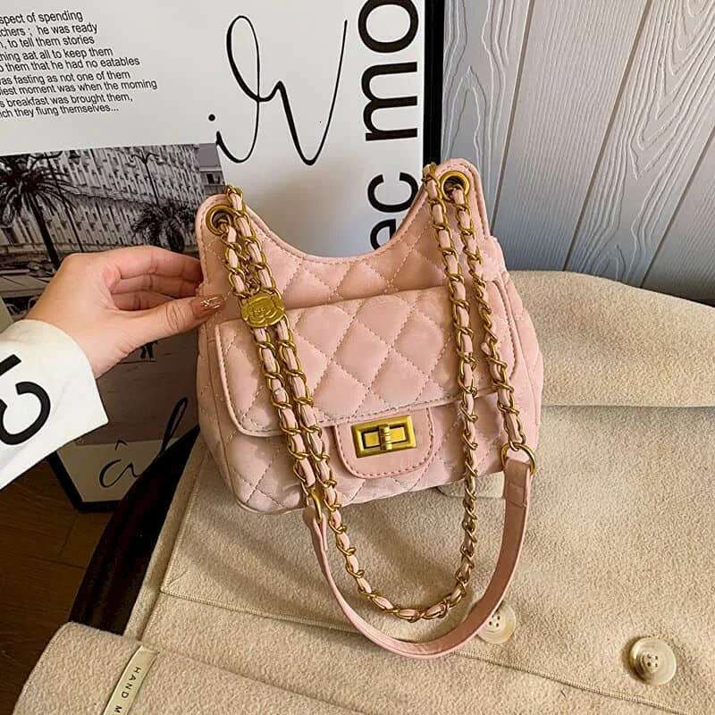 Crossbody For Women Korean Style Versatile Handbags Aesthetic Ladies Fashionable Rhombus Chain Design Shoulder Bags