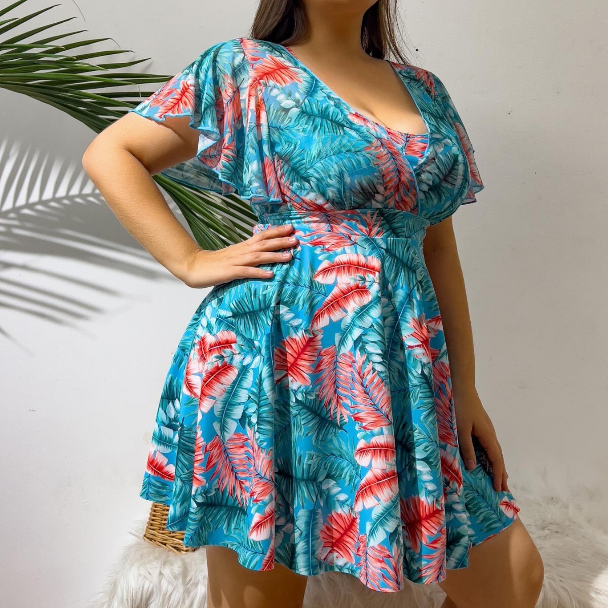 Large size swimsuit for w, digital printed skirt style, split body independent triangle pants, covering the belly to show off thinness and weight, Bik