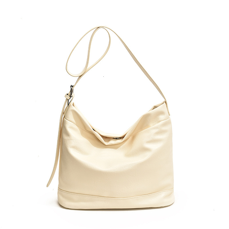 Designer Women S Bag Korean Autumn And Winter Edition Large Capacity Soft Collapse Extremely Simple Style Single Shoulder Women S Urban Commuting Cros