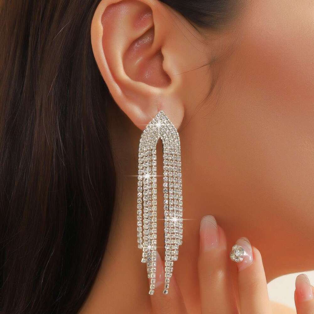New high-end, stylish and versatile tassel sier white dia for banquets, weddings, brides, earrings, earrings