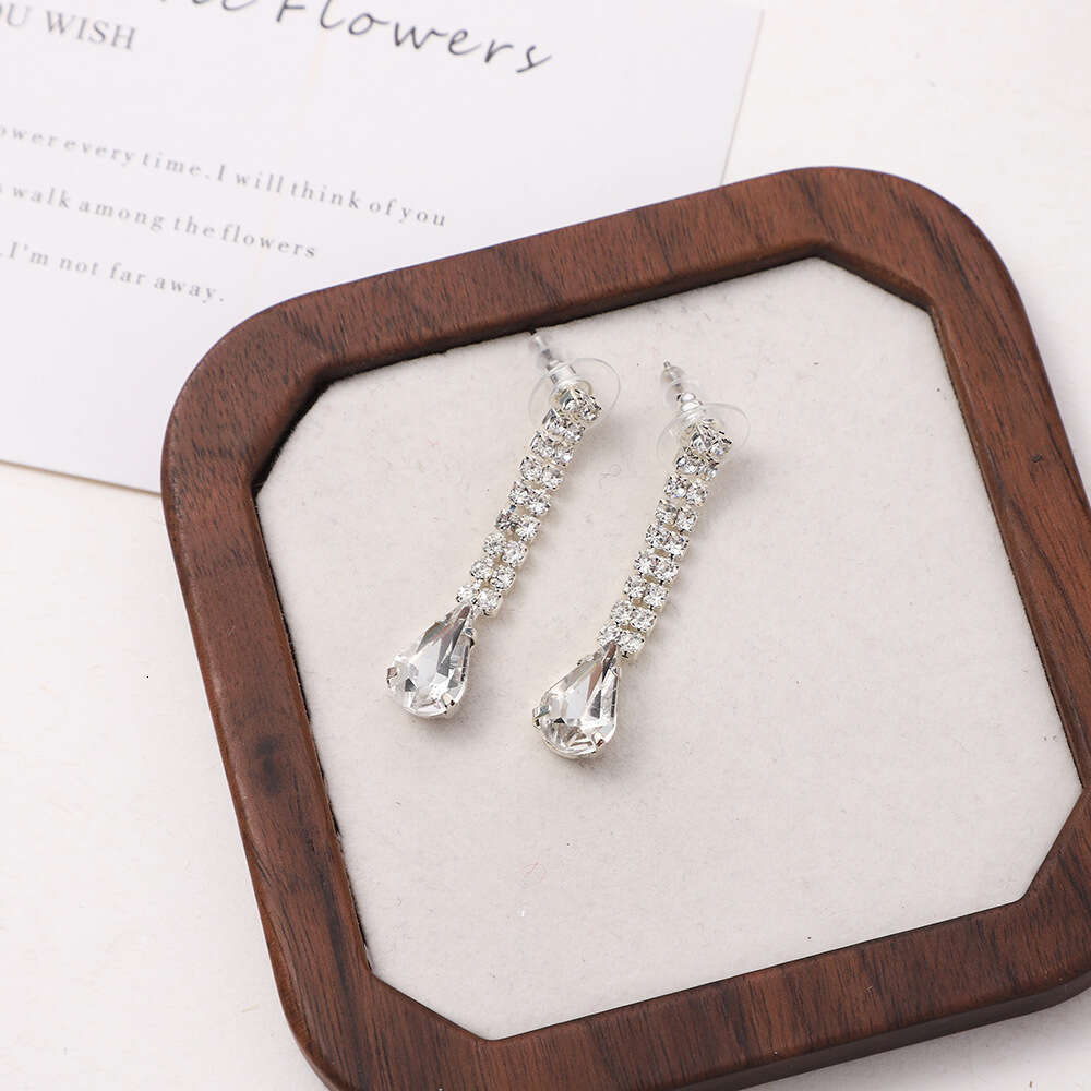 Dia inlaid sier pendant earring set, personalized, light style, trendy, collarbone chain, exquisite women's accessories